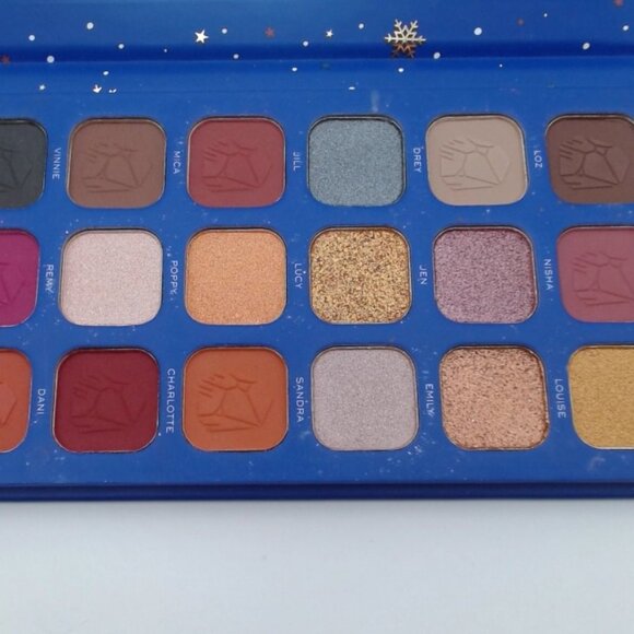Revolution - The Naughty List Palette, 18 Colors **BRAND NEW IN BOX - Picture 5 of 5